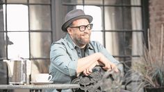 Gregor Meyles Versprechen: Zwei Stunden lang handgemachte Musik mit spürbarer Leidenschaft.