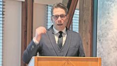 Dr. Michael Schröder aus Bremervörde sprach bei der Jahreshauptversammlung des Arbeitgeberverbandes.
