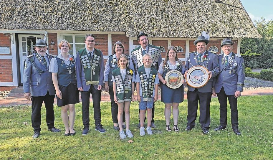 Das neue Königshaus ferut sich schon jetzt auf das nächste Schützenfest.