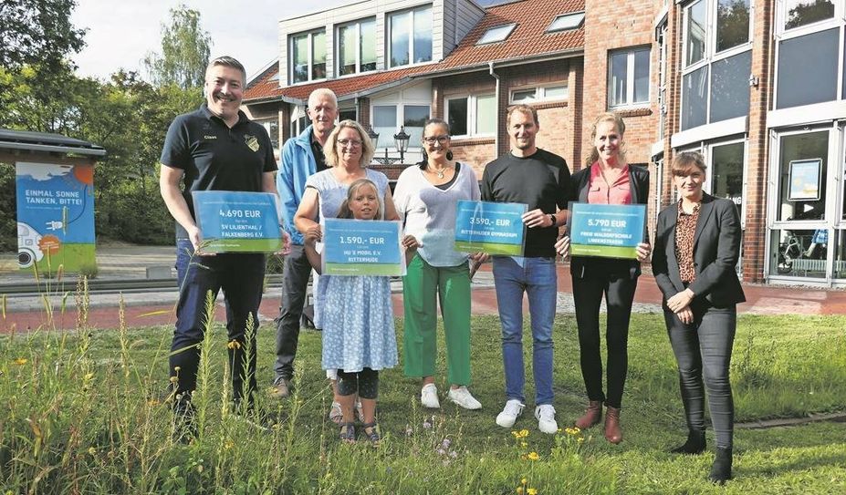 Die glücklichen Gewinner:innen freuen sich über die Fördergelder.