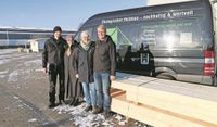 Stehen gemeinsam hinter dem Familienunternehmen: Patrick Lange (li.) mit seiner Frau Katrin Lange-Dirsus sowie Ingo Lange und seine Frau Britta.