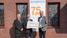 (v. l.) Priester Marcus Krampe, Priester Ralf Maurer unterstützen die Arbeit von Pastor Volker Rosenfeld und seinem Team.