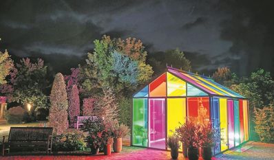 Bis 15. September wird der Park der Gärten erleuchtet.