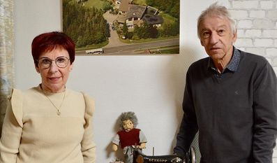 Ulli Rosanowitsch mit seiner Frau Rita, die er im Jahr 1977 geheiratet hat und die ihn in allen Lebenslagen unterstützt.