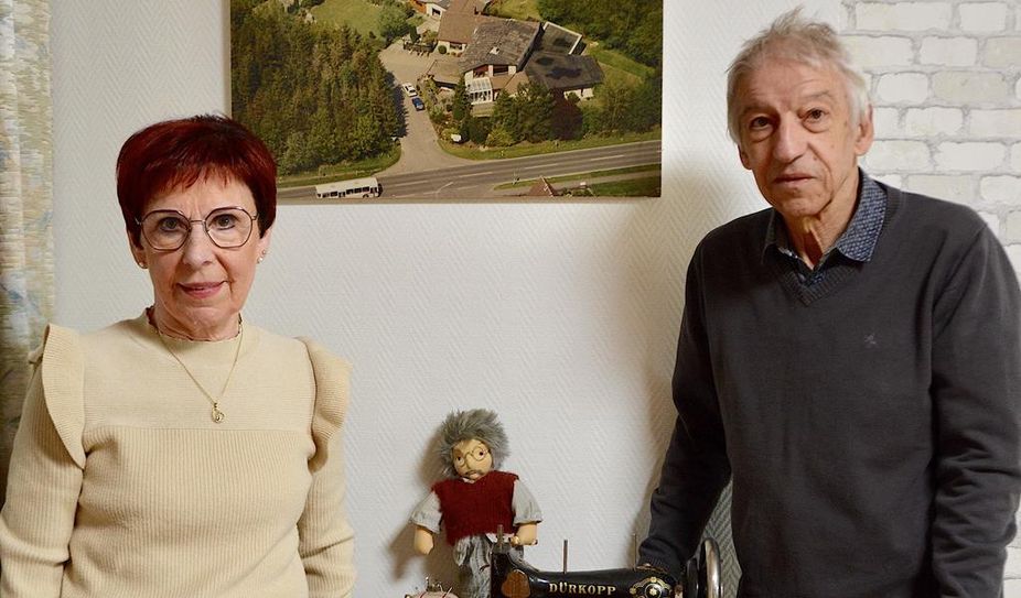 Ulli Rosanowitsch mit seiner Frau Rita, die er im Jahr 1977 geheiratet hat und die ihn in allen Lebenslagen unterstützt.