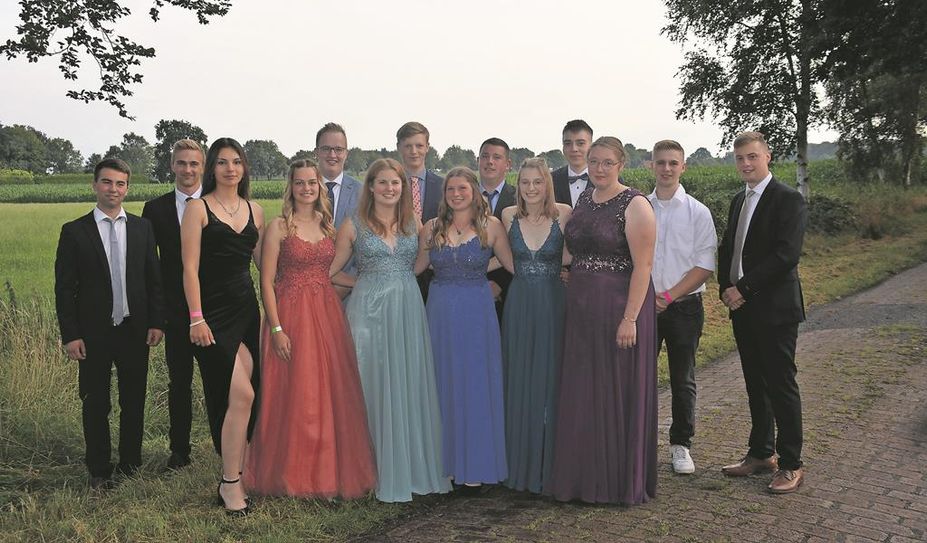16 Auszubildenden wurden in Steffens Gasthof freigesprochen.