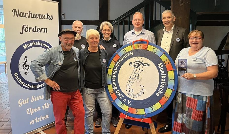 Die Initiatoren freuen sich auf eine spannende Jubiläumsausgabe des „Gut Sandbeck Open Air“.
