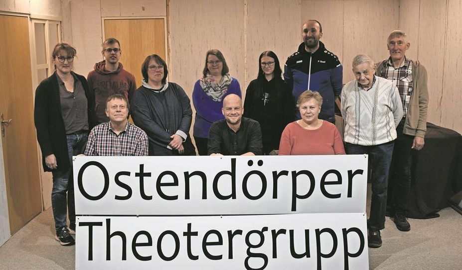 Die Laienschauspieler:innen freuen sich auf ihre Auftritte im neuen Dorfgemeinschaftshaus.