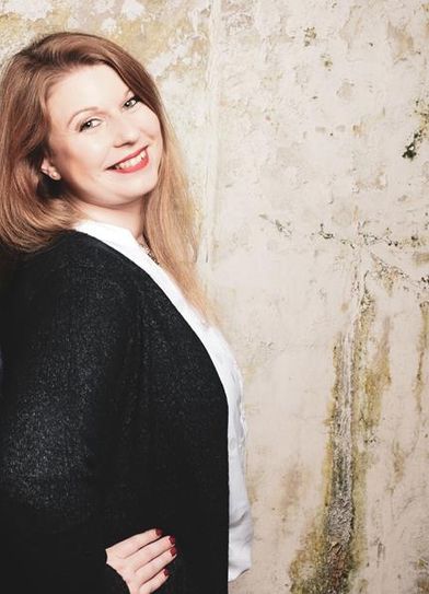 Nadine Fikus möchte weiterhelfen.