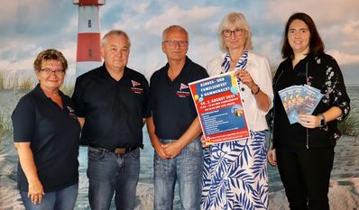 (v. l.) Gaby Bald, Torsten Hengst, Peter Bald, Regine Schäfer und Saskia Hansen organisieren den Familientag an der Ritterhuder Schleuse.
