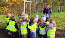 Mehrere Schulen und Kitagruppen beteiligten sich an der jüngsten Pflanzaktion.