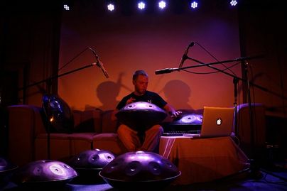 Louis L. und seine Handpans