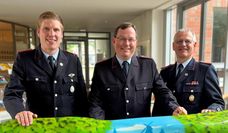 Chris Hartmann (Mitte) mit seinen beiden Stellvertretern Hendrik Mahnken (links) und Michael Dirschauer.