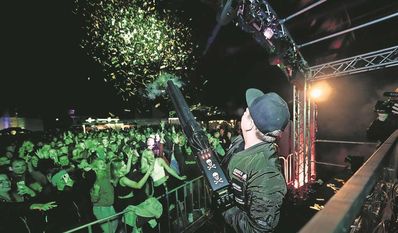 Partyalarm in Rautendorf - zahlreiche DJs werden die Tanzfläche an zwei Tagen in eine Partyarena verwandeln. Foto: fs eventcrew