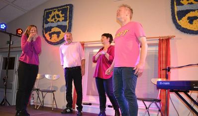 Aus einem Schlagwort eine lustige Geschichte entwickeln – das können die Vollblutschauspieler:innen von Instant Impro in Perfektion.