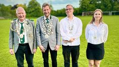 Das neue Königshaus wurde zunächst proklamiert und anschließend gebührend gefeiert.