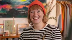 Stephanie Tost hat schon immer gerne und viel „nebenbei“ gemalt, bevor sie den Mut fasste, ihr Hobby zum Beruf zu machen.