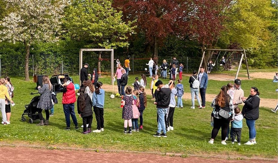 Kinder und Jugendliche konnten sich gemeinsam austoben und vergnügen.