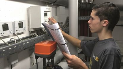 Kupfer spielt in vielen Berufen und technischen Anwendungen eine wichtige Rolle. Foto: djd/Deutsches Kupferinstitut/shutterstock