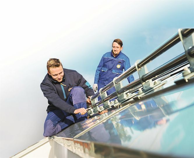 Kupfer spielt in vielen Berufen und technischen Anwendungen eine wichtige Rolle.  Foto: djd/Deutsches Kupferinstitut/shutterstock