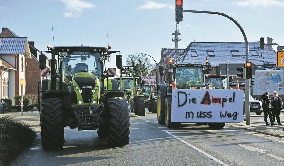 Auch zahlreiche Landwirte aus Bremervörde und Umgebung beteiligten sich am Montag am bundesweiten Protest