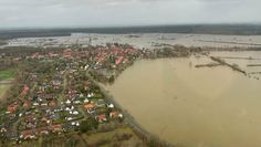 Topografisch ein sehr schwieriges Einsatzgebiet: Unter anderem die Oker, Fuhse und Leine münden in die Aller und bringen diese Tage viel Wasser in das Aller-Leine-Tal.