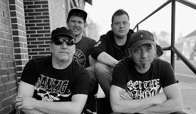 Dirty Cream aus Kuhstedt bringen die richtige Rockstimmung mit nach Spreckens.