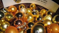Viele schöne Weihnachtskugeln