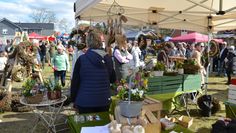 Das Angebot beim Frühjahrsmarkt war durch 50 Ausstellerinnen und Aussteller breit gefächert.