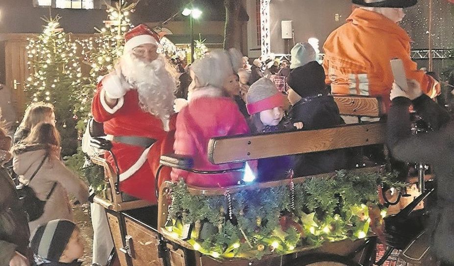 Einmal in einer echten Kutsche sitzen, das geht am verkaufsoffenen Sonntag.