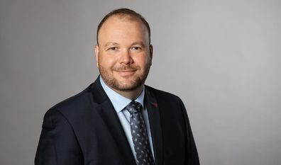 In Schwanewede aufgewachsen und als zweifacher Familienvater beruflich wie privat mit der Gemeinde verbunden: Matthias Sobotta.