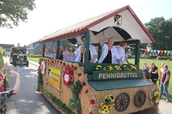 Drei Tage soll auf dem Gelände des SV Komet Pennigbüttel (Im Hof) gefeiert werden. Der große Festball am Samstagabend wird der erste Höhepunkt des dreitägigen Programms. Foto: eb