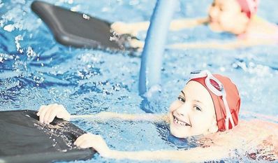 Besonders Kinder sind davon betroffen, nicht schwimmen zu können, dem möcht Sabrina entgegenwirken.