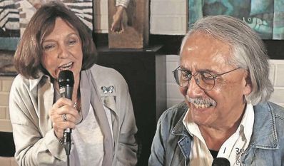 Anneke und Peter Winkelaar-Richter spielen Folk, Blues und Rock.