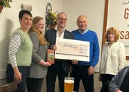 Der Moorhof-Verein freut sich über die großzügige Spende.