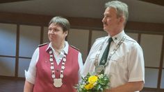 Scharmbeckstotel (red). Für die Vizekönigin Antje Heinke und König Gerhard Küffner werden beim Schützenfest am Samstag, 3. Juni, und Sonntag, 4. Juni, Nachfolger gesucht. In diesem Jahr wird das zweitägige Schützenfest kleiner und lediglich intern stattfinden.
