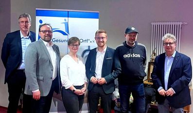 Dirk-Frederik Stelling (Mitte) freut sich auf die kommende Zeit.