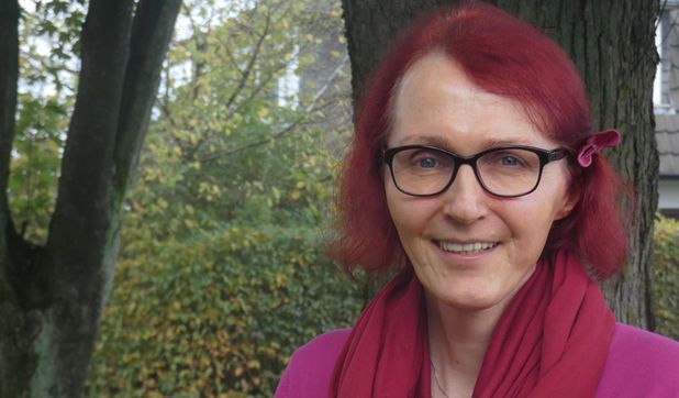 Ilka Christin Weiß hat die Selbsthilfegruppe Trans*NET OHZ gegründet. Zuletzt hat sie ein Buch über ihr Leben geschrieben: „Von einem Leben als Mann - zu einem Leben als Frau“.