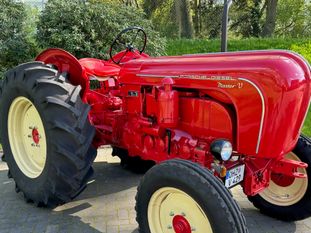 Einmal Porsche fahren geht auch so.