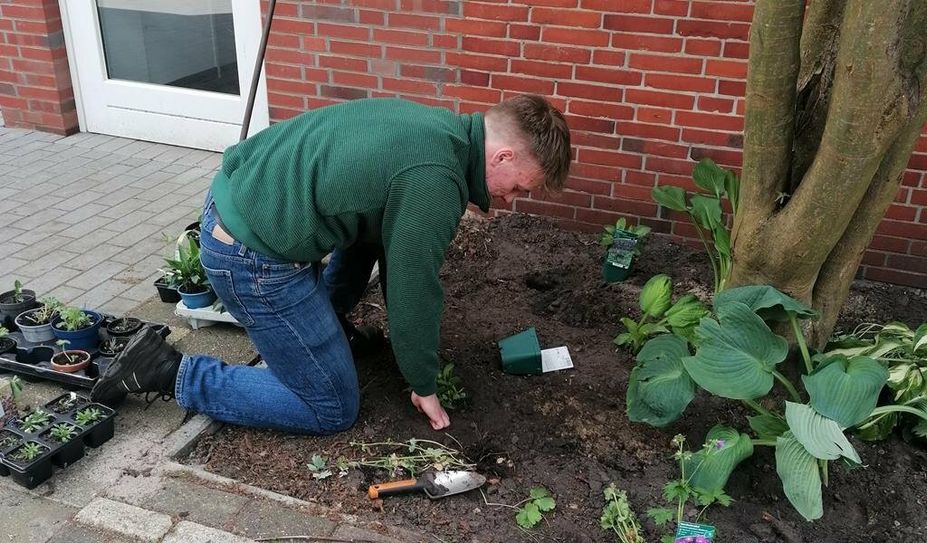 Anton Lienau und Rim Lhaf könnten sich nichts besseres vorstellen, als im SOS-Kinderdorf zu arbeiten.