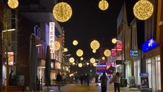 Die neue Beleuchtung in der Brunnenstraße.