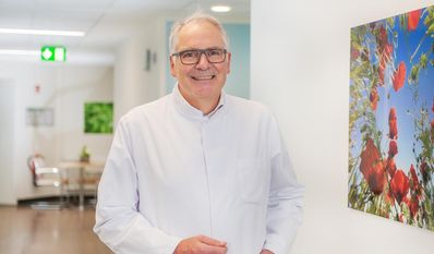 Dr. med. Jörg Franke wird unter anderem den Ablauf der Operation erläutern.