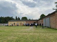 Auf dem Gelände der Gedenkstätte sollen künftig Workshops mit Angehörigen der Polizeidirektion Lüneburg stattfinden.