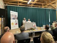 Ivar Buterfas-Frankenthal berichete unter anderem auch von den Anfeindungen gegen ihn, als er sich für die Einrichtung einer Gedenkstätte in Sandbostel einsetzte.