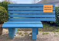 Die Bank stellt ein klares Zeichen gegen Ausgrenzung und für Inklusion dar.