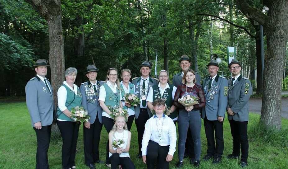 Die Schützengesellschaft freut sich auf ein erfolgreiches und fröhliches Schützenfest.