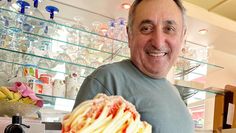 Antonio Grossi liebt Eiscreme.