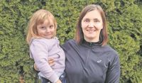 Sarah Böhnke mit Tochter Romy.