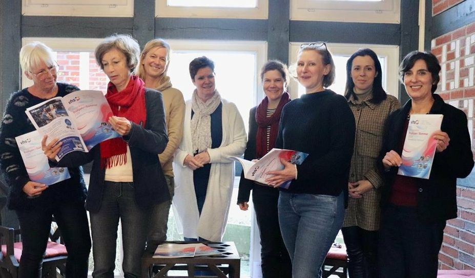 Hoffen auf zahlreiche Anmeldungen: Corinna Holljes, Dr. Martina Michelsen, Stefanie Möller, Heike Oeker, Veronika Völker, Berit Michaelis, Alla Akselrod und Anja Nachtigall (v. li.)