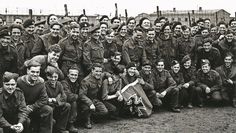 Neben KZ-Häftlingen wurden auch Kriegsgefangene wie britische Soldaten aus London, Schottland und Wales befreit.